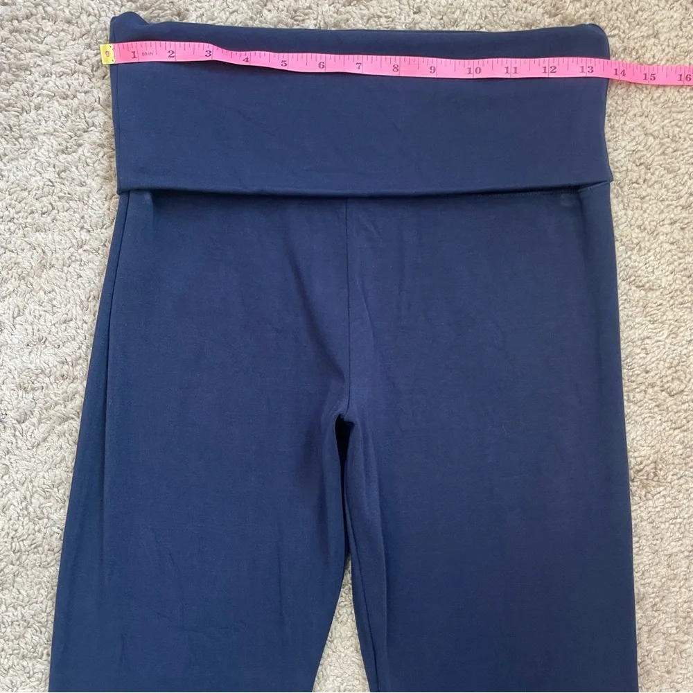 Nuuds Navy Blue SwiftStretch Fold Over Mini Flare Leggings Size Large - Picture 9 of 16